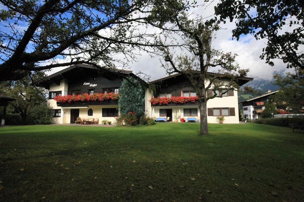 Haus Hager - Maria Hager Apartment Ellmau Bagian luar foto